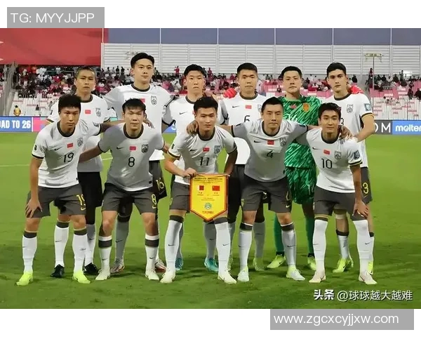 上海足球队的崛起之路:揭秘他们背后的力量与荣耀 上海足球队的崛起之路:揭秘他们背后的力量与荣耀