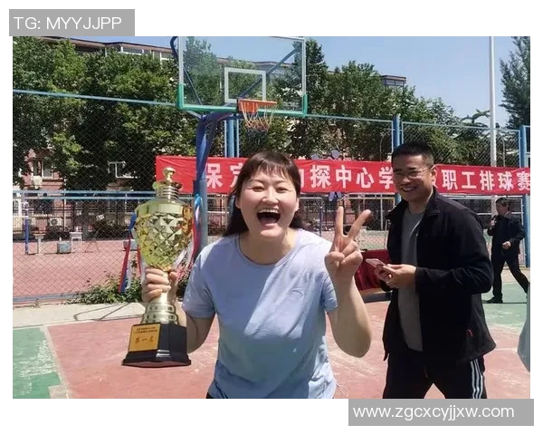 专访刘芳:探寻排球背后的成功秘诀与奋斗历程 专访刘芳:探寻排球背后的成功秘诀与奋斗历程