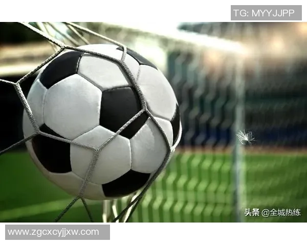 中国足球服图片展示与解析，探索设计背后的文化与精神内涵